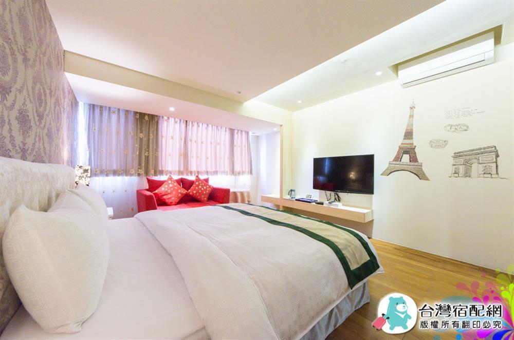 Left Bank 121 Hotel Тайнан Екстериор снимка