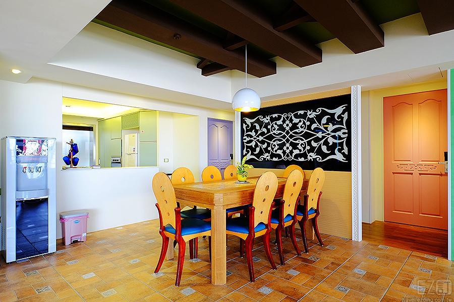 Left Bank 121 Hotel Тайнан Екстериор снимка
