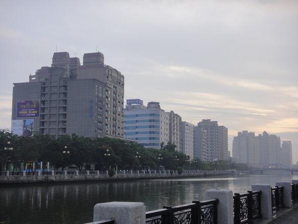Left Bank 121 Hotel Тайнан Екстериор снимка